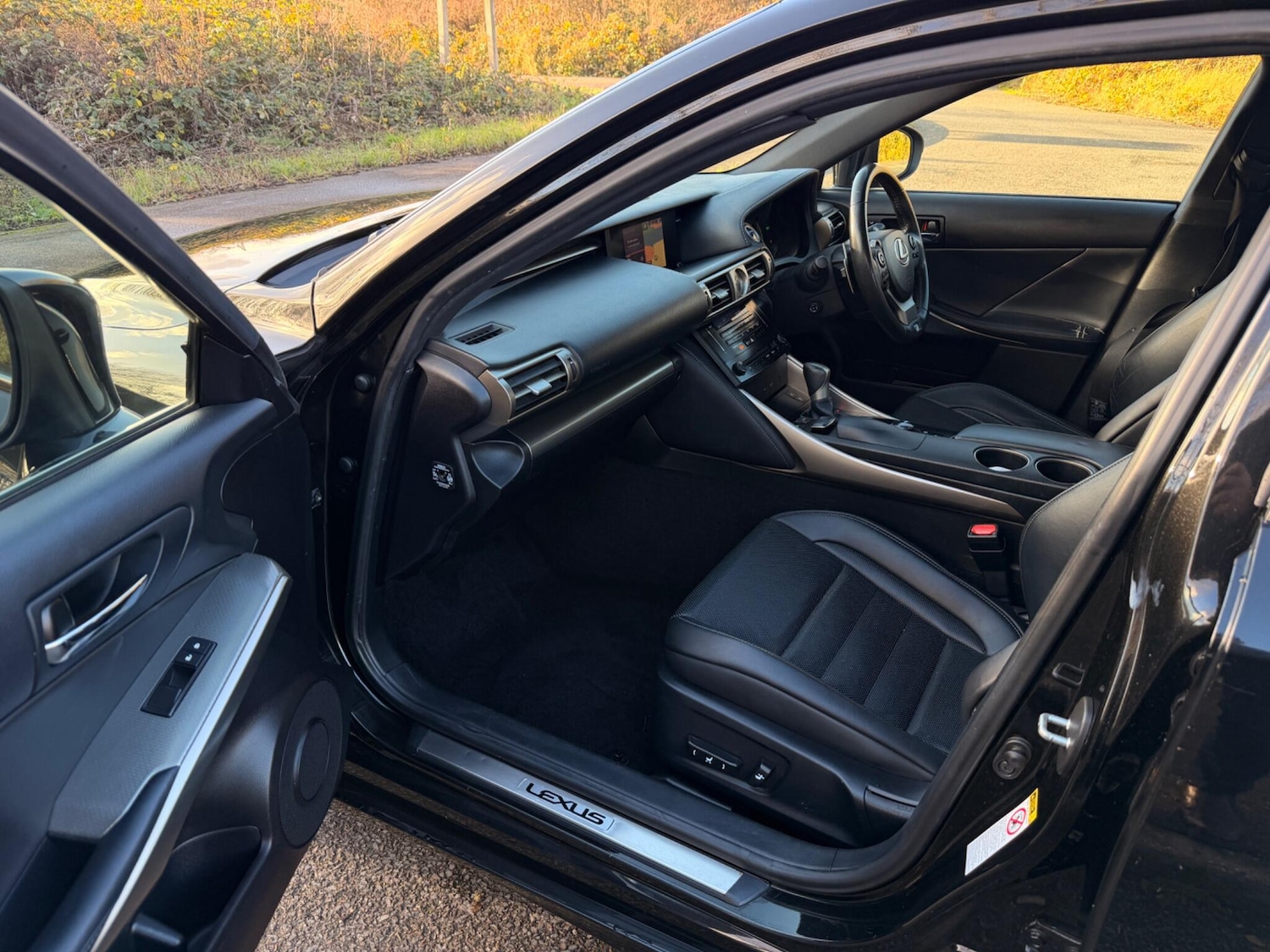 Used Lexus IS 2014 for sale - 76926133: Photo 30