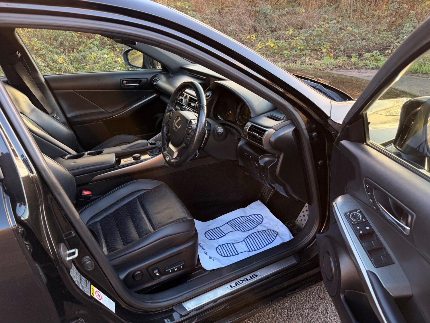 Used Lexus IS 2014 for sale - 76926133: Photo 7