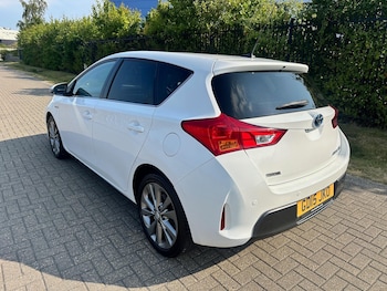 Used Toyota Auris 2015 for sale - 79348290: Photo