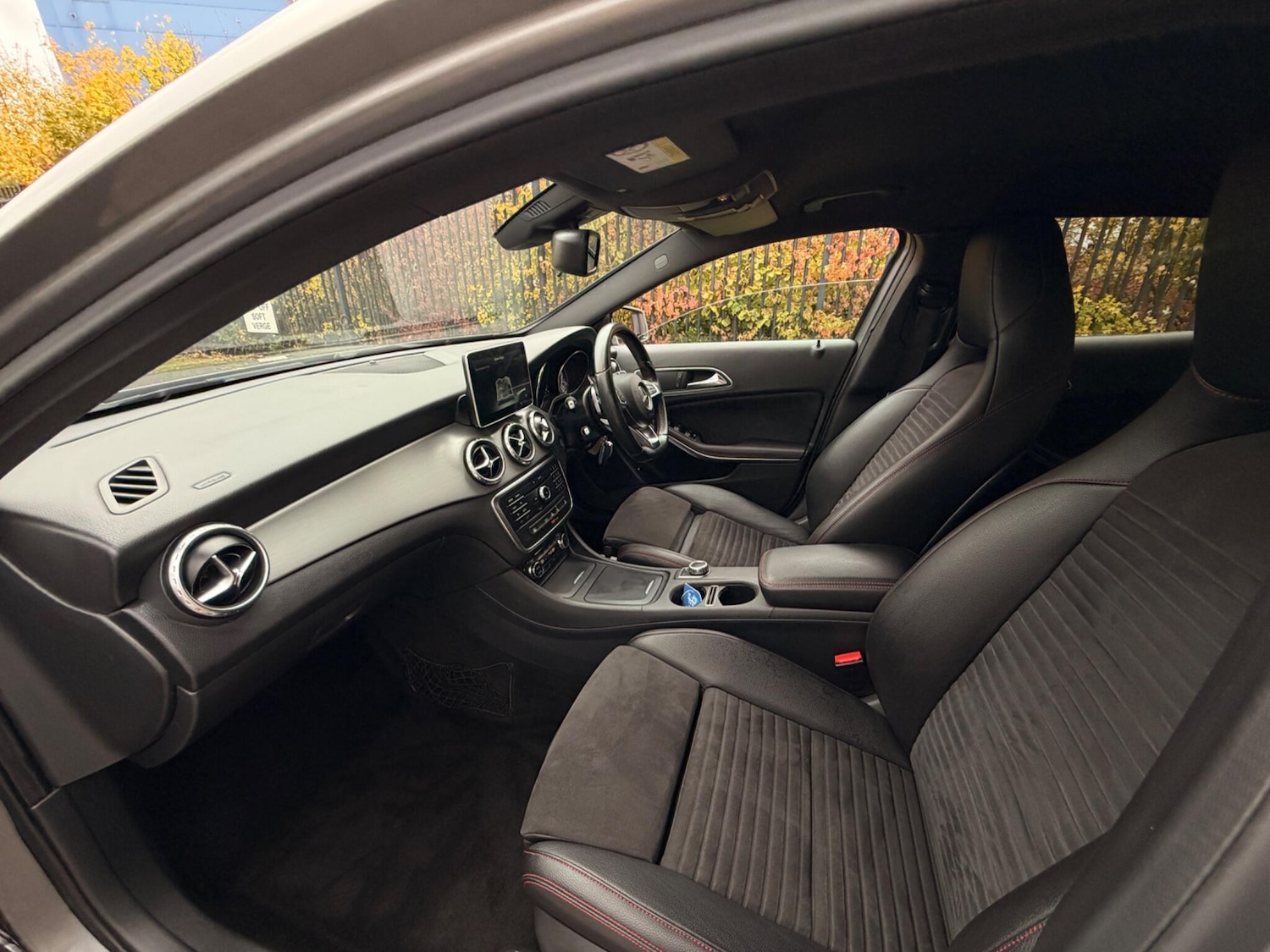 Used Mercedes-Benz GLA 2016 for sale - 76269625: Photo 12