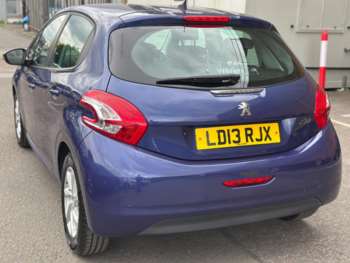 Used Peugeot 208 2013 for sale - 74642994: Photo