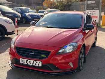 Used Volvo V40 2014 for sale - 76522187: Photo