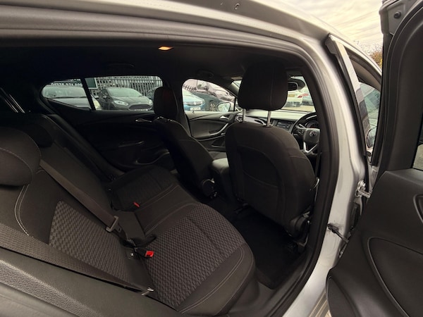 Used Vauxhall Astra 2017 for sale - 76226363: Photo 11
