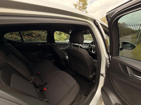 Used Vauxhall Astra 2017 for sale - 76226363: Photo 22