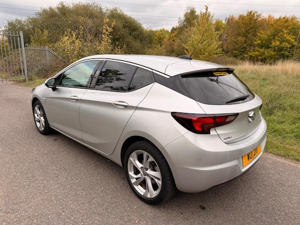 Used Vauxhall Astra 2017 for sale - 76226363: Photo 28