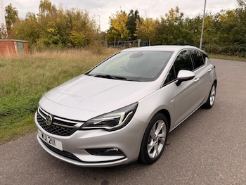 Used Vauxhall Astra 2017 for sale - 76226363: Photo 3