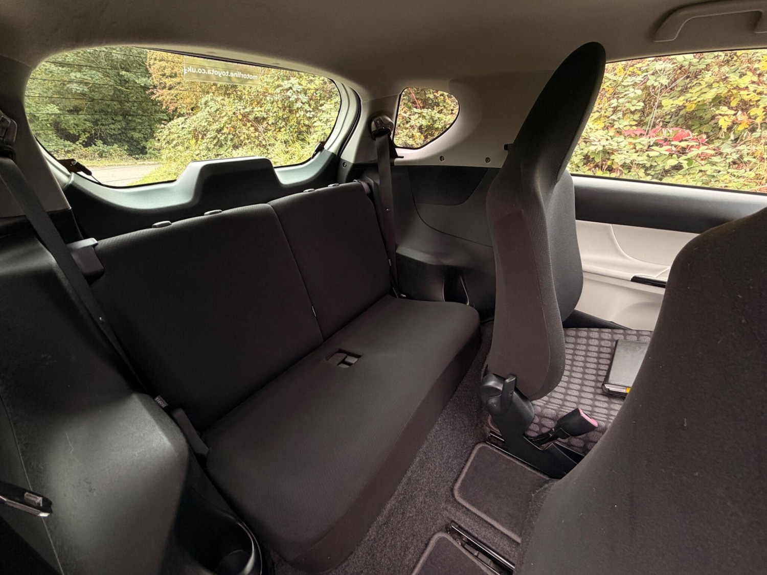 Used Toyota IQ 2011 for sale - 76314602: Photo 10