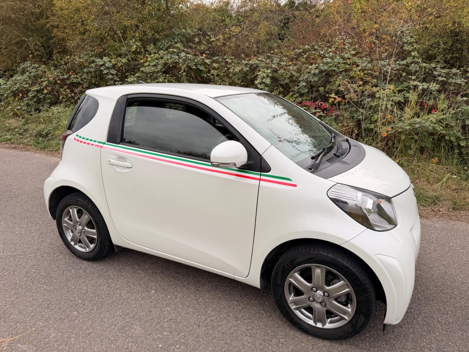 Used Toyota IQ 2011 for sale - 76314602: Photo 13