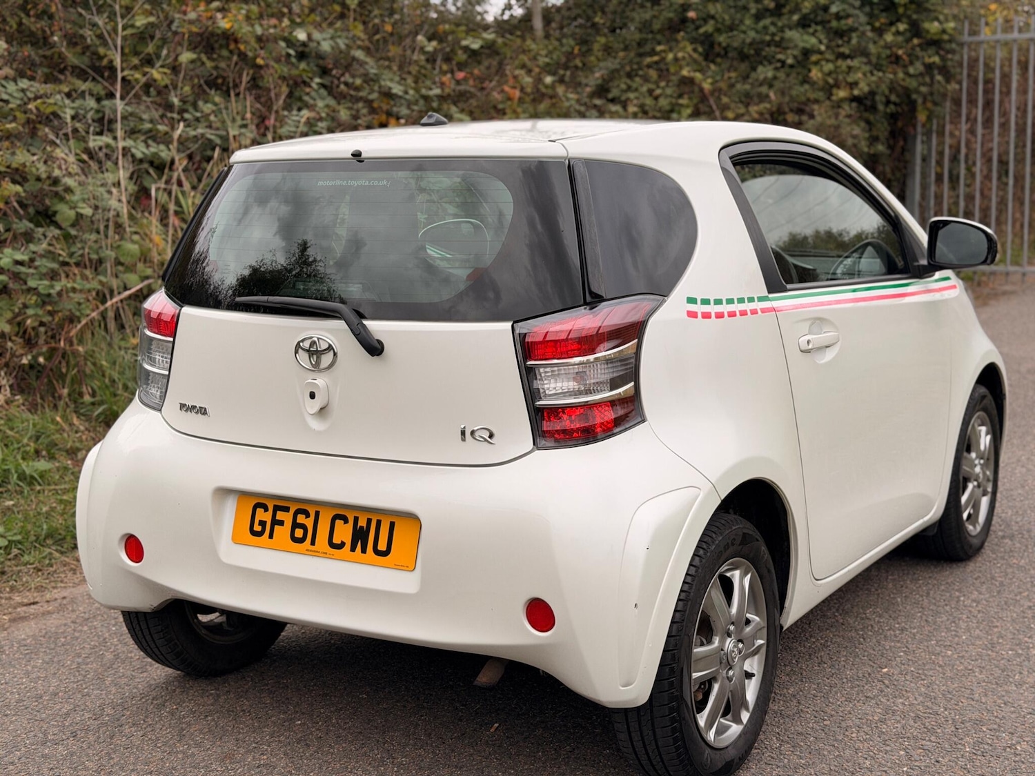 Used Toyota IQ 2011 for sale - 76314602: Photo 6