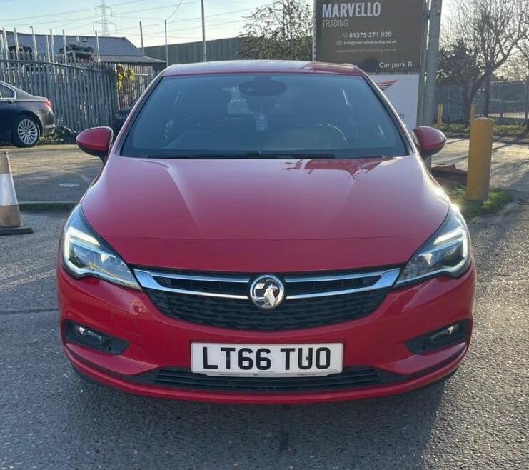 Used Vauxhall Astra 2016 for sale - 77097459: Photo 2