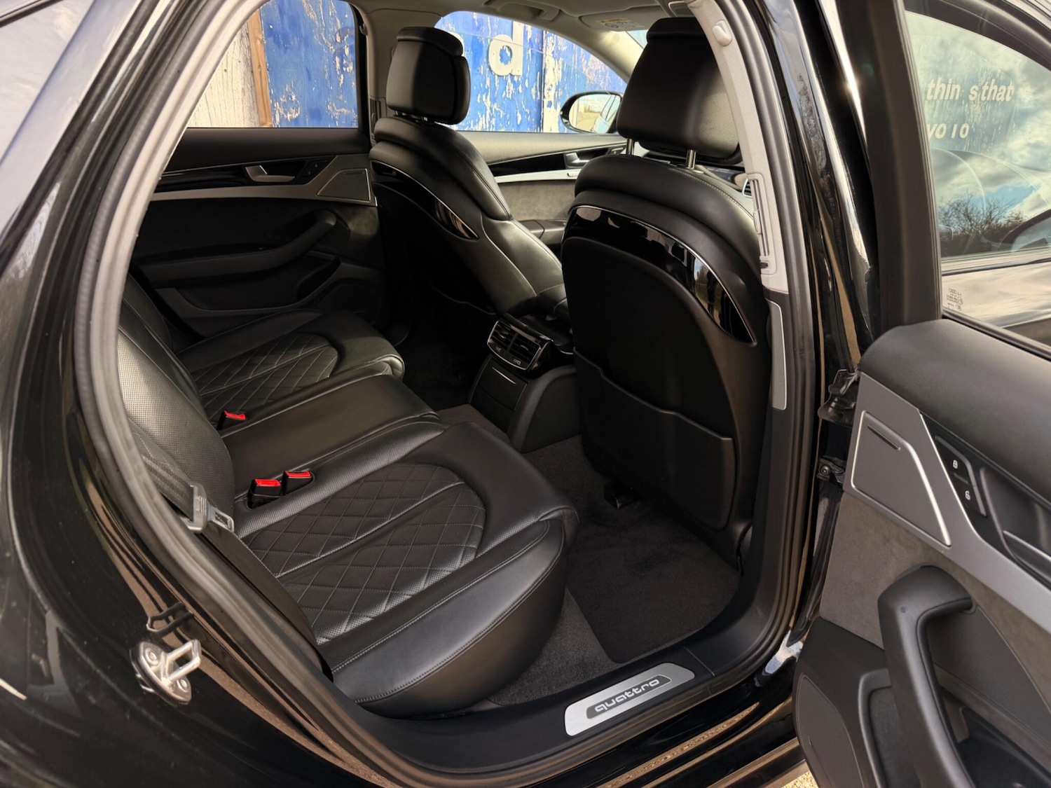 Used Audi A8 2017 for sale - 77823993: Photo 28