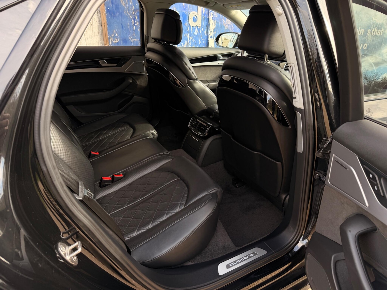 Used Audi A8 2017 for sale - 77823993: Photo 47