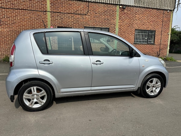 Used Daihatsu Sirion 2009 for sale - 74485275: Photo 19