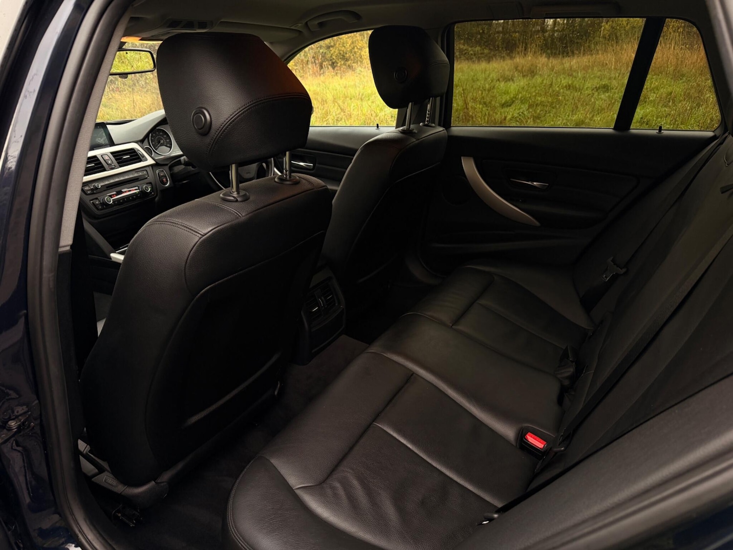 Used BMW 3 Series 2015 for sale - 76608163: Photo 11