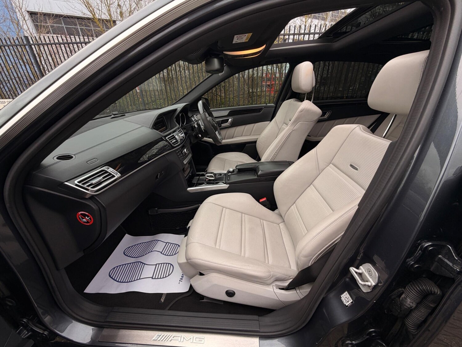 Used Mercedes-Benz E Class 2015 for sale - 77425882: Photo 21