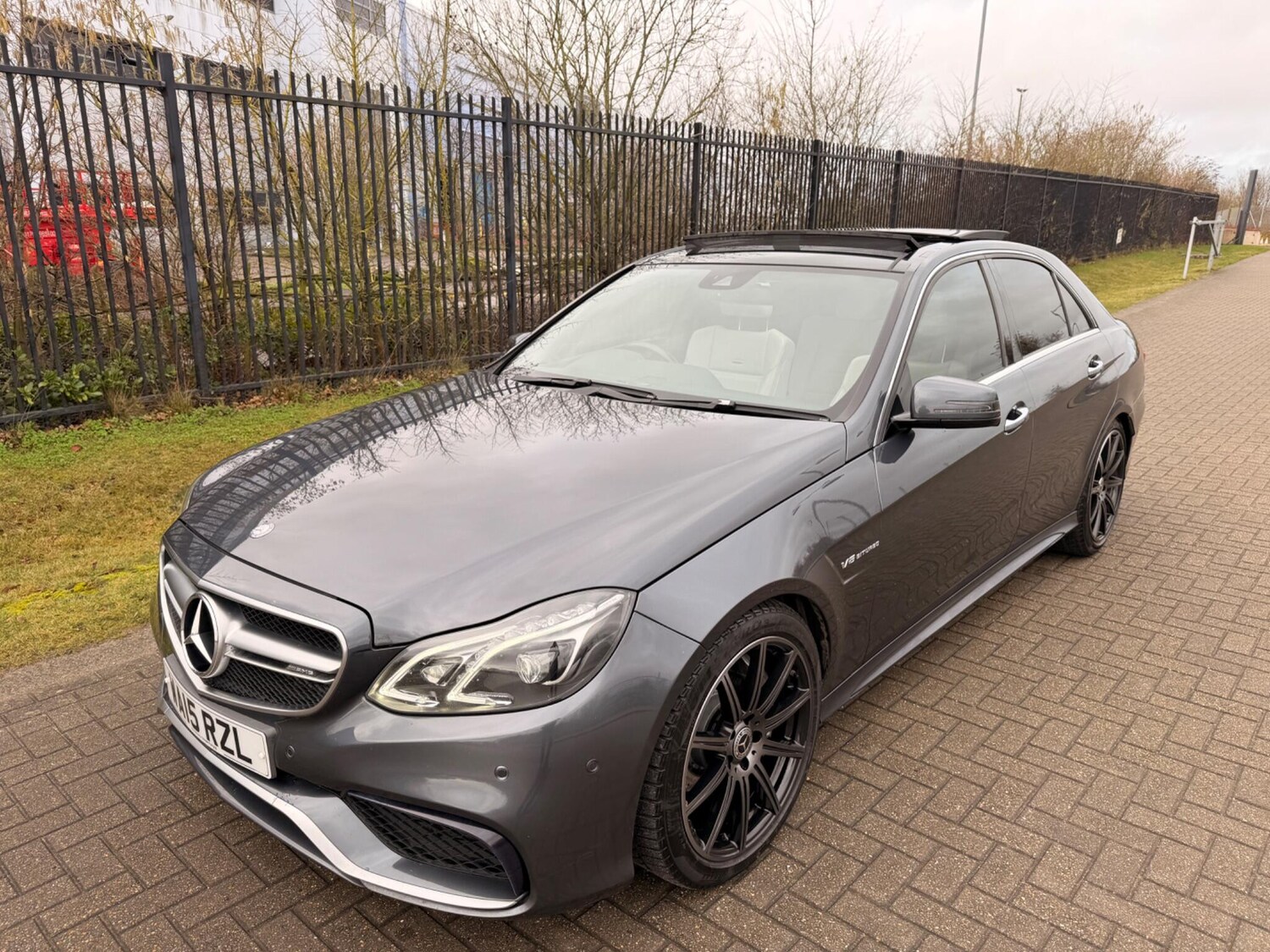 Used Mercedes-Benz E Class 2015 for sale - 77425882: Photo 26