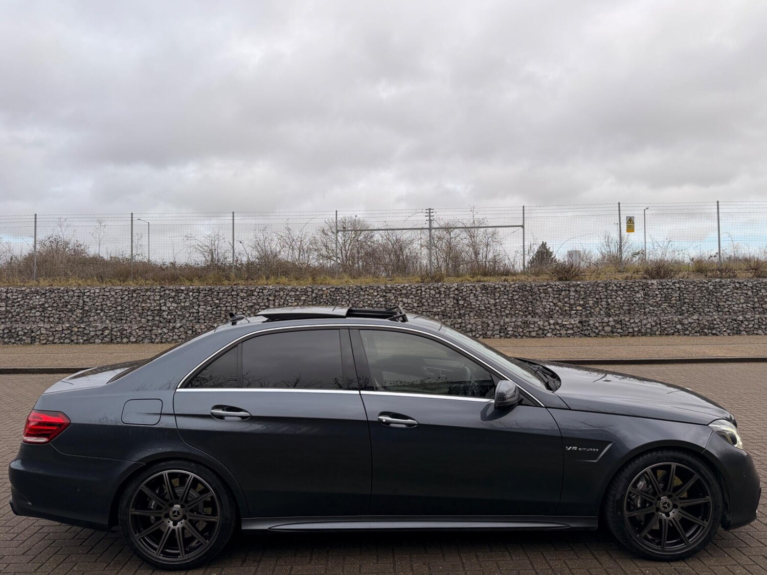 Used Mercedes-Benz E Class 2015 for sale - 77425882: Photo 31