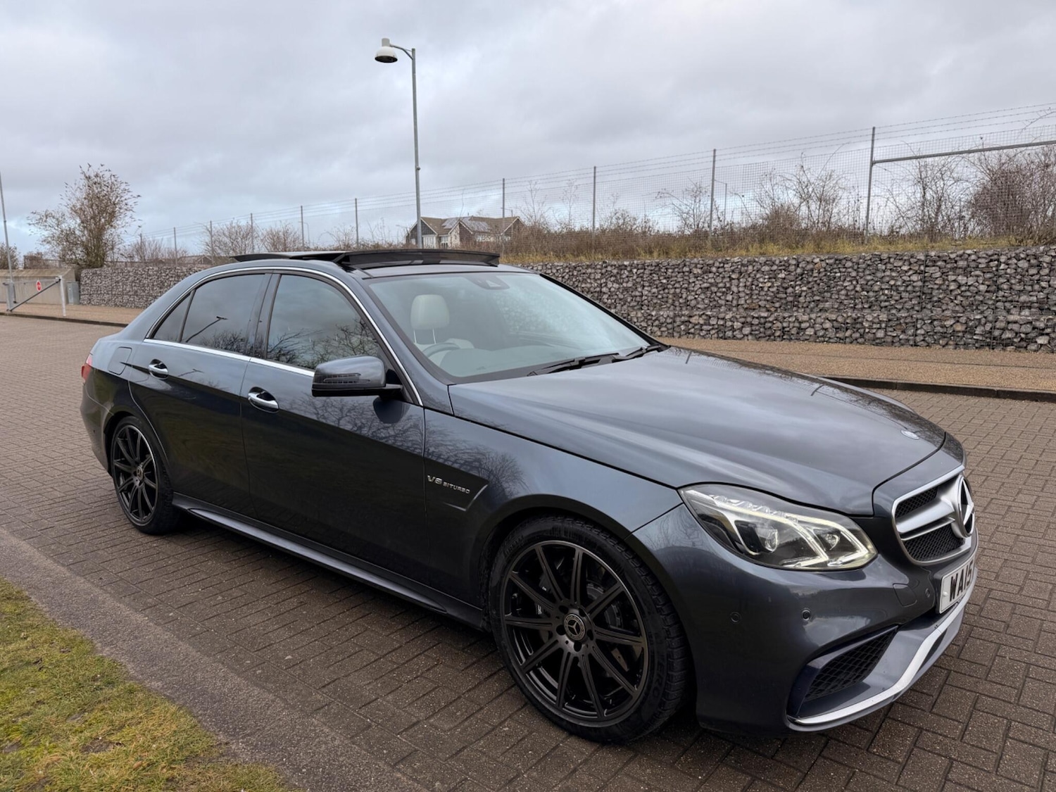 Used Mercedes-Benz E Class 2015 for sale - 77425882: Photo 5