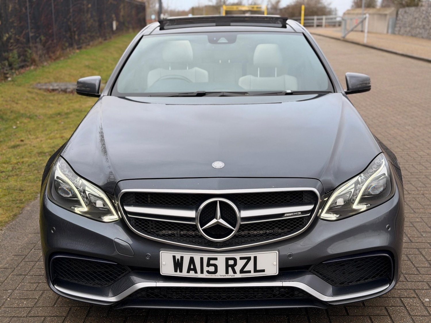 Used Mercedes-Benz E Class 2015 for sale - 77425882: Photo 7