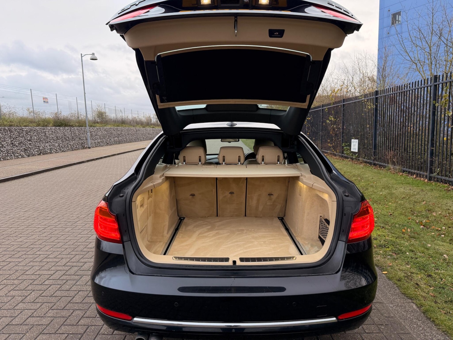 Used BMW 3 Series 2013 for sale - 76667124: Photo 16