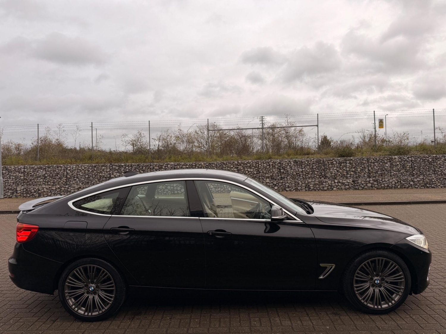 Used BMW 3 Series 2013 for sale - 76667124: Photo 17