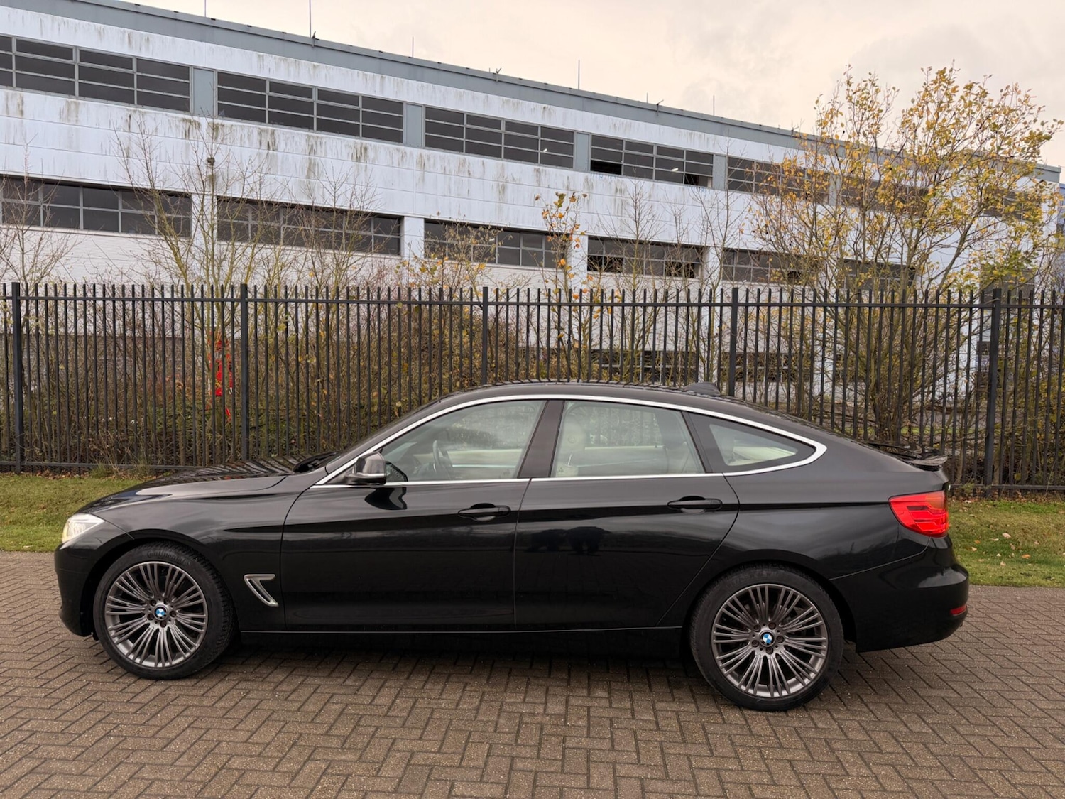 Used BMW 3 Series 2013 for sale - 76667124: Photo 20