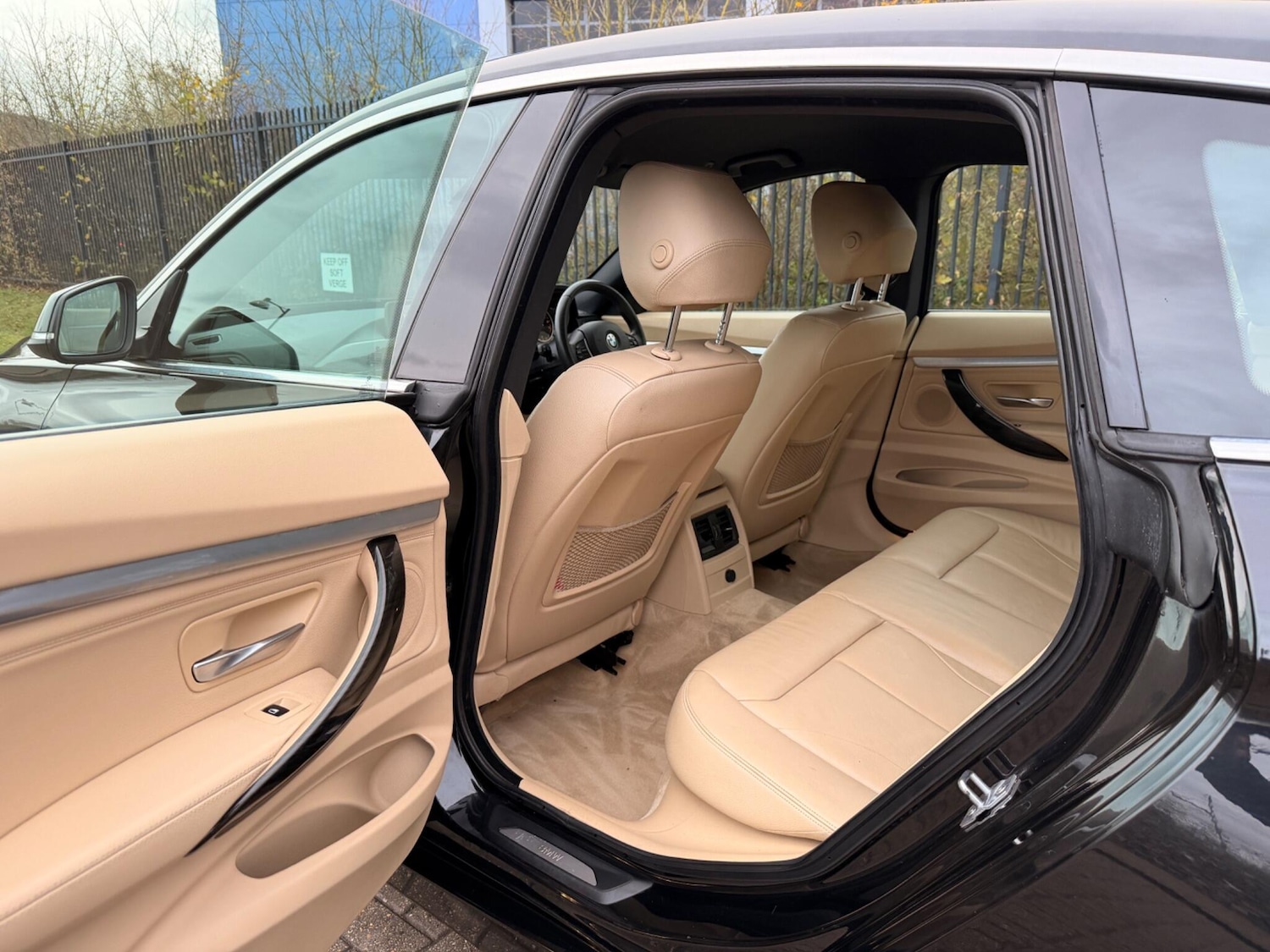 Used BMW 3 Series 2013 for sale - 76667124: Photo 29