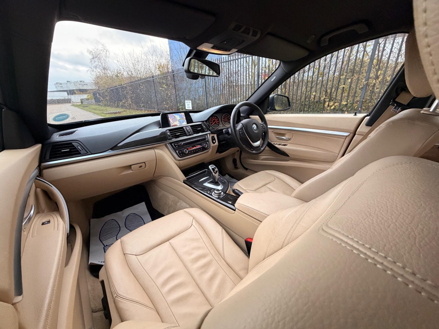 Used BMW 3 Series 2013 for sale - 76667124: Photo 30