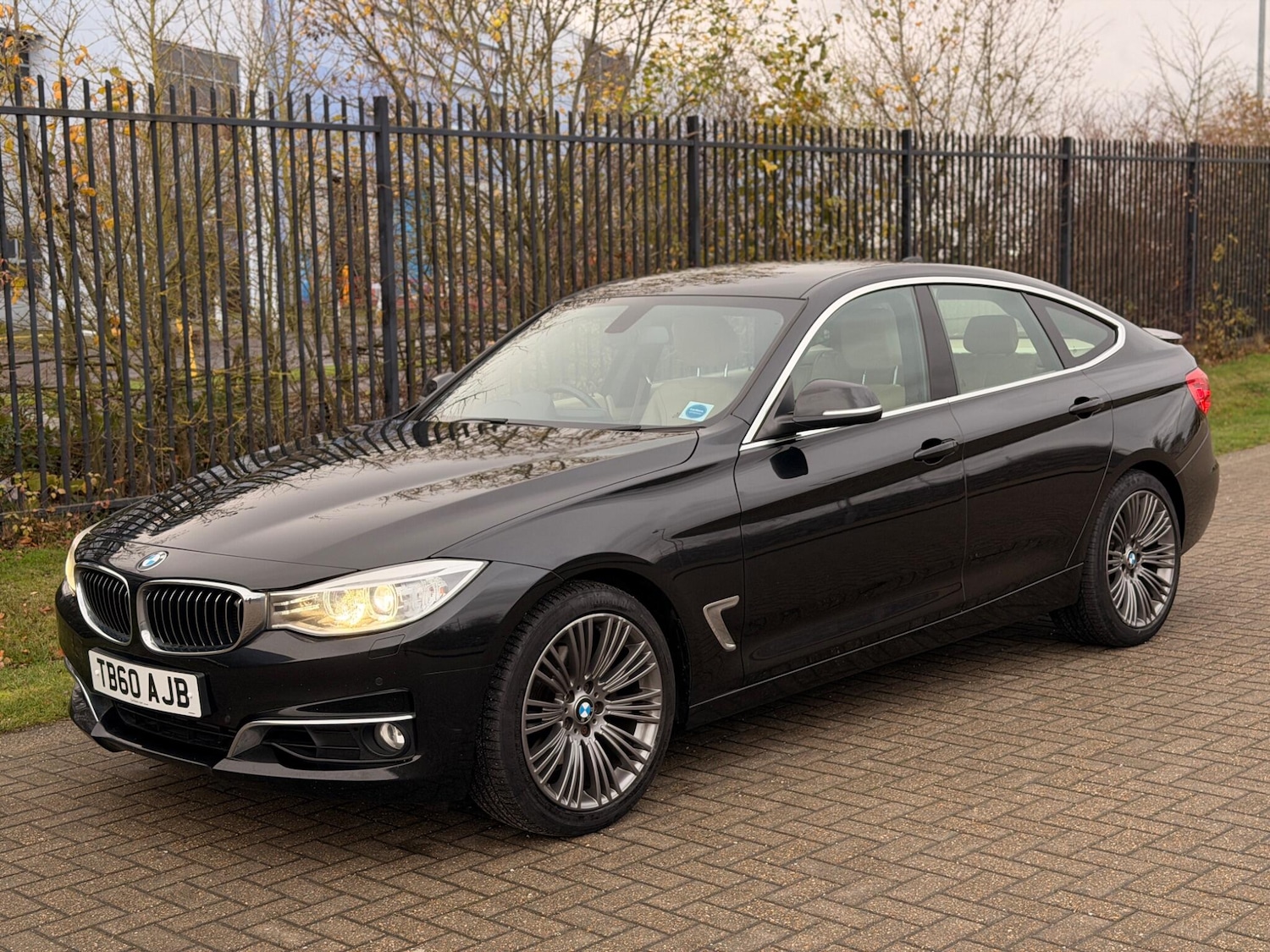 Used BMW 3 Series 2013 for sale - 76667124: Photo 4