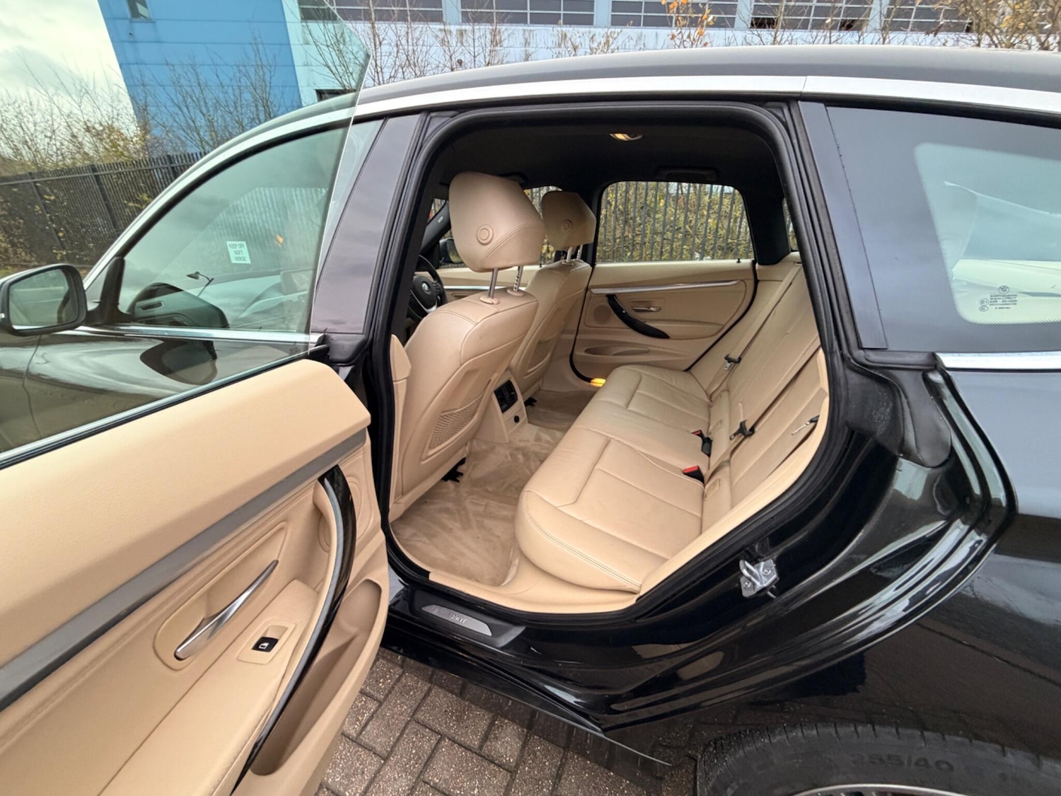 Used BMW 3 Series 2013 for sale - 76667124: Photo 46