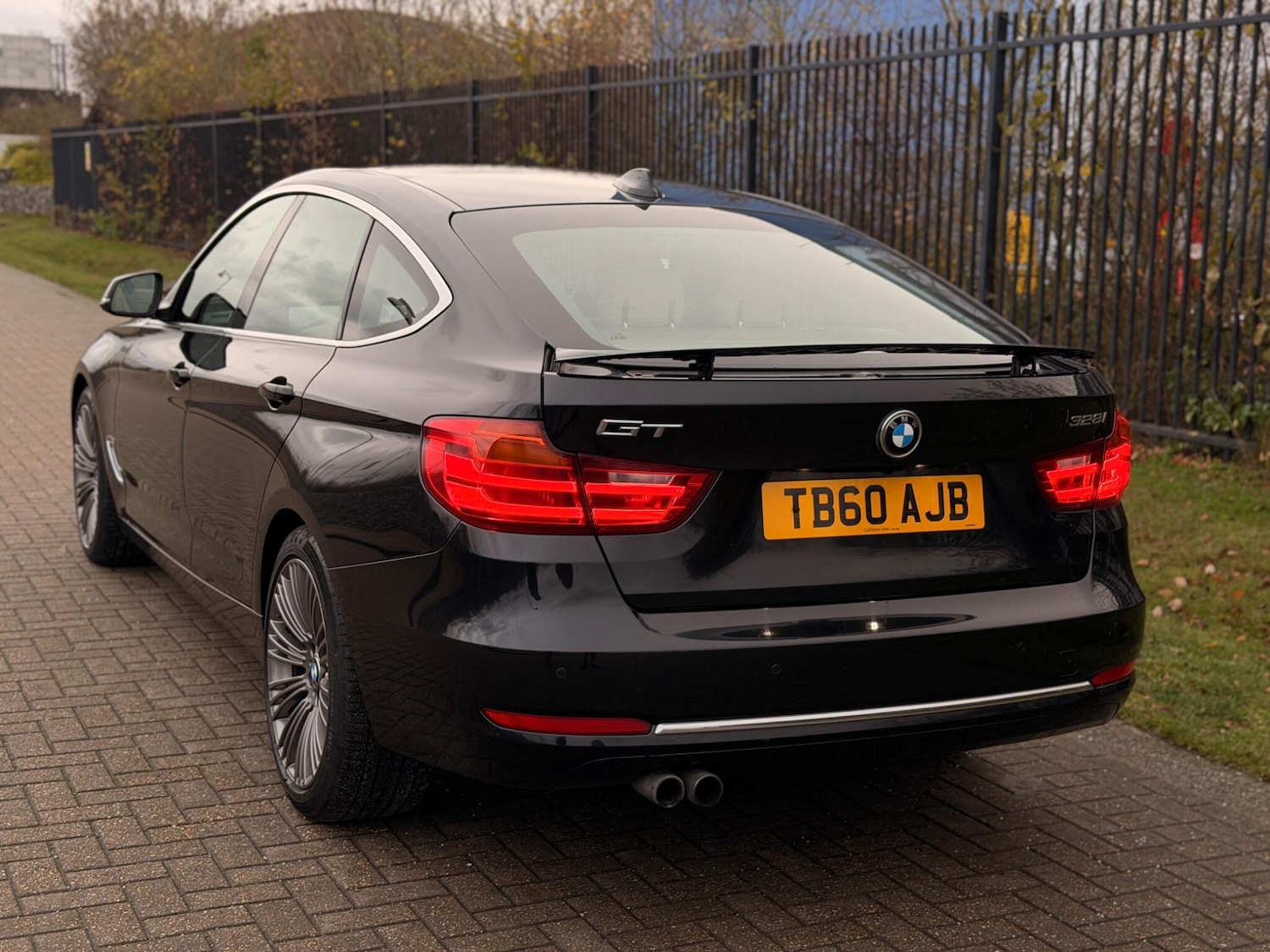 Used BMW 3 Series 2013 for sale - 76667124: Photo 5