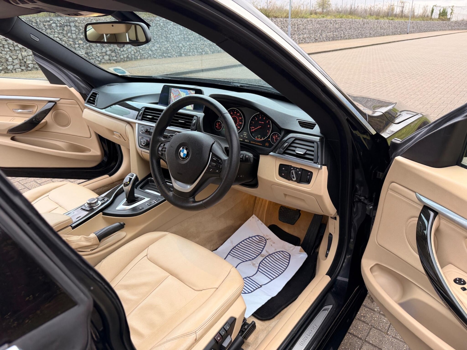 Used BMW 3 Series 2013 for sale - 76667124: Photo 9