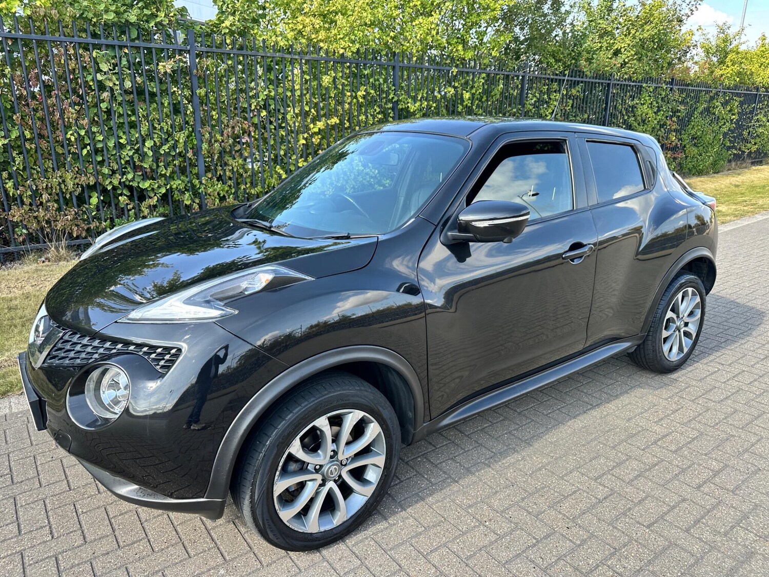 Vehicle 25