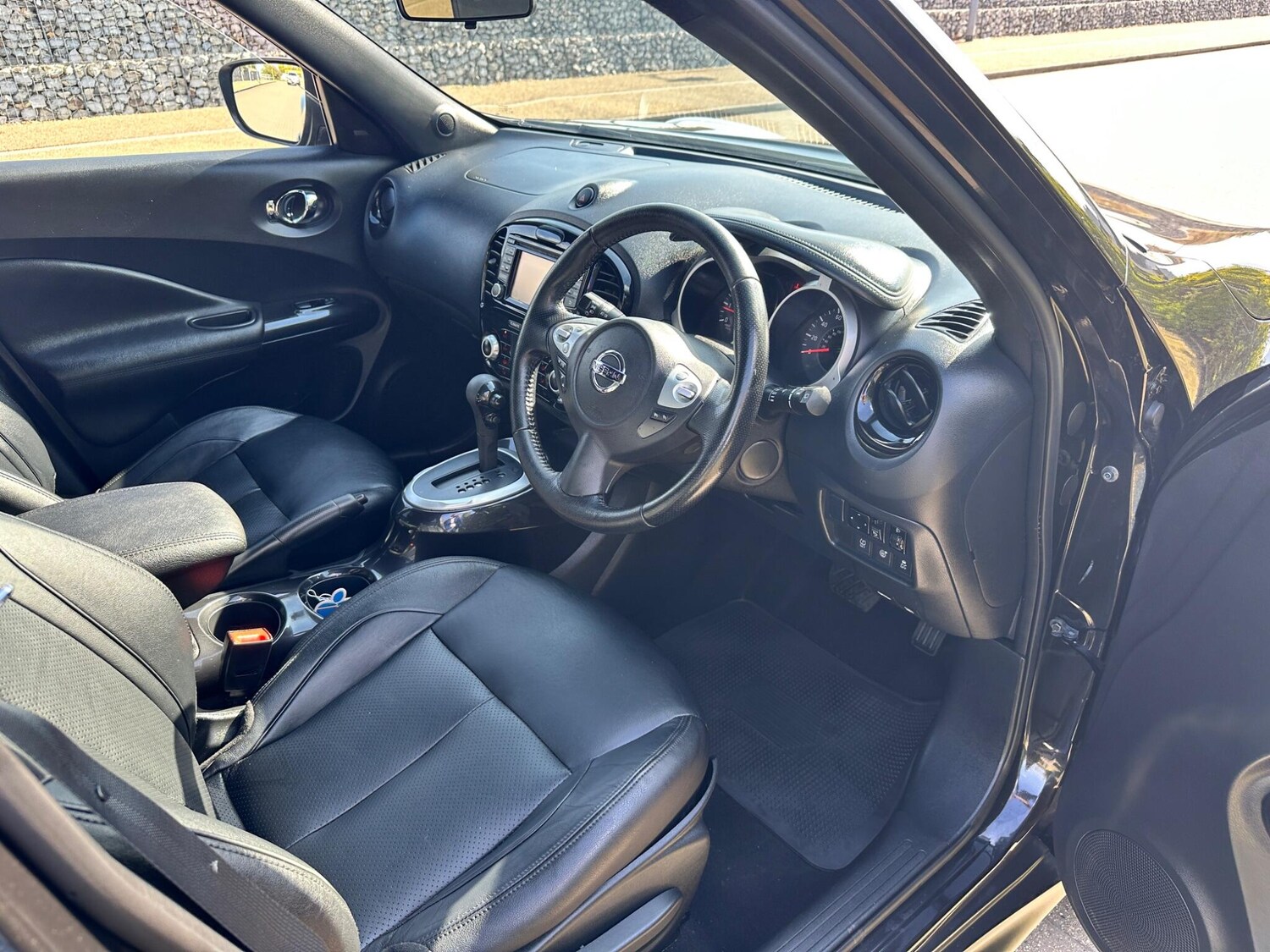 Vehicle 29