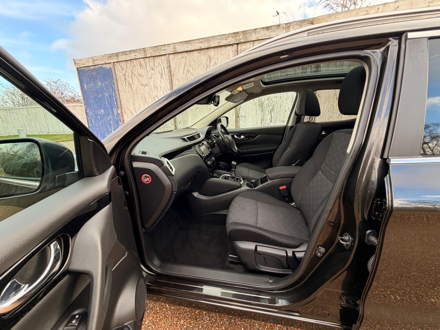 Used Nissan Qashqai for sale - 77670767: Photo 37