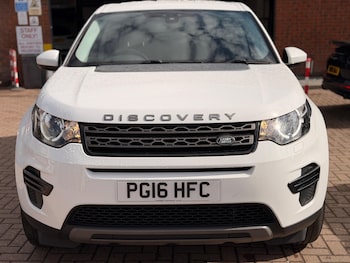 Used Land Rover Discovery Sport 2016 for sale - 78231930: Photo