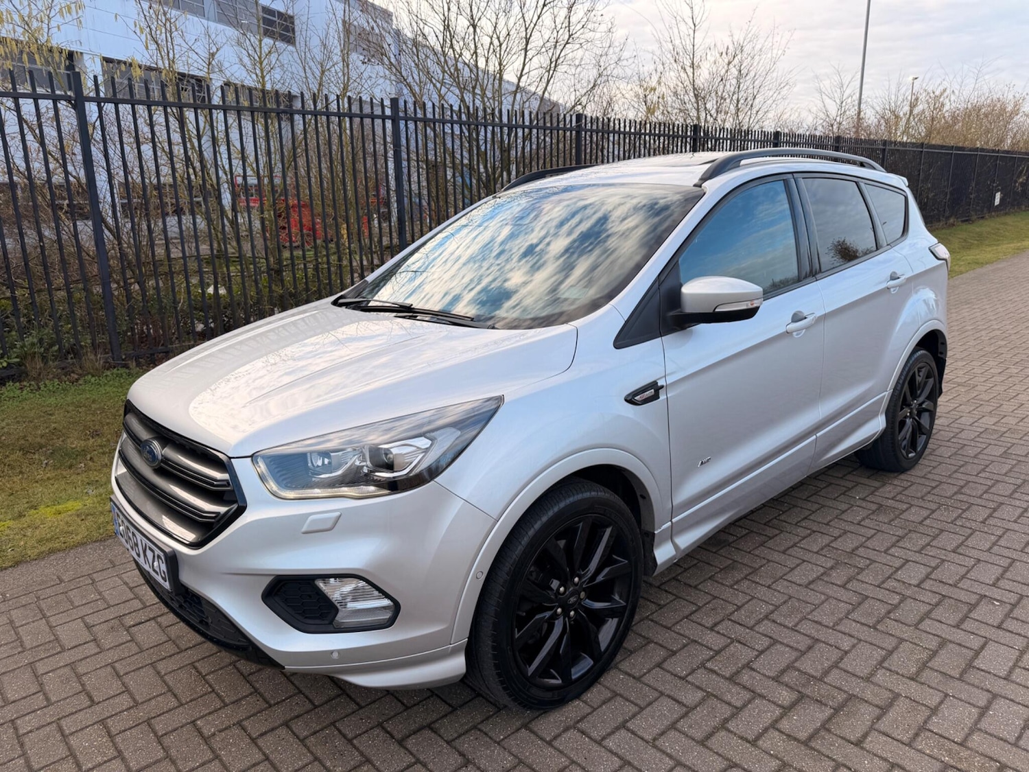 Used Ford Kuga for sale - 77266835: Photo 3