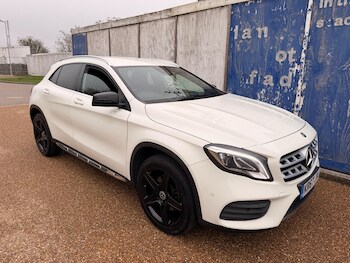 Used Mercedes-Benz GLA 2017 for sale - 77807849: Photo