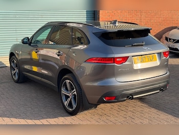 Used Jaguar F-Pace 2017 for sale - 79337085: Photo