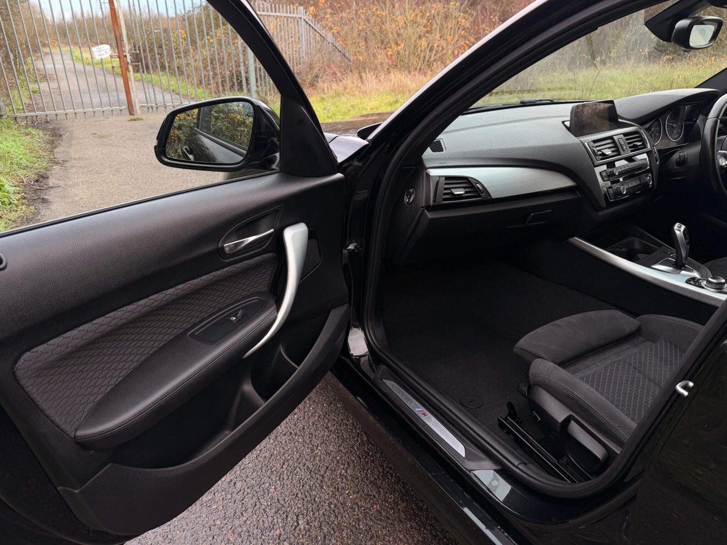 Used BMW 1 Series 2015 for sale - 76926477: Photo 46