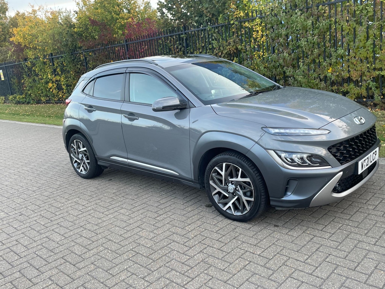 Used Hyundai KONA for sale - 78215155: Photo 2