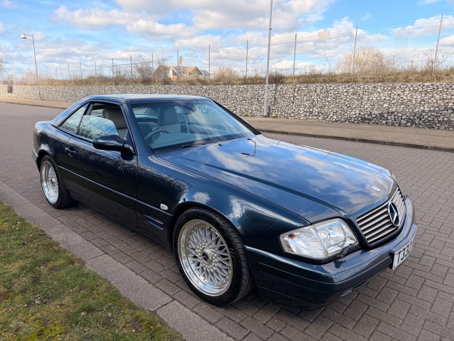 Used Mercedes-Benz SL for sale - 77671062: Photo 17