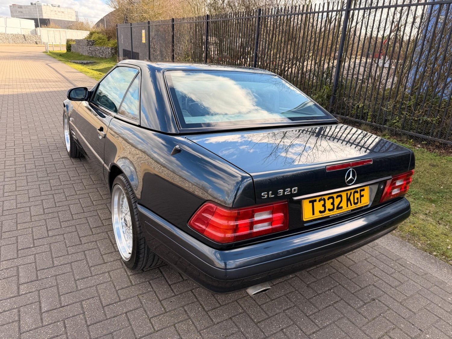 Used Mercedes-Benz SL for sale - 77671062: Photo 24