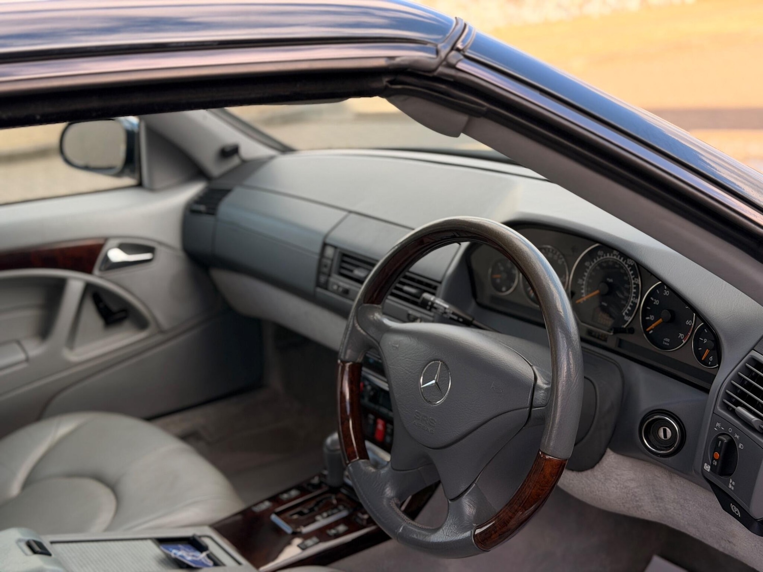 Used Mercedes-Benz SL for sale - 77671062: Photo 38