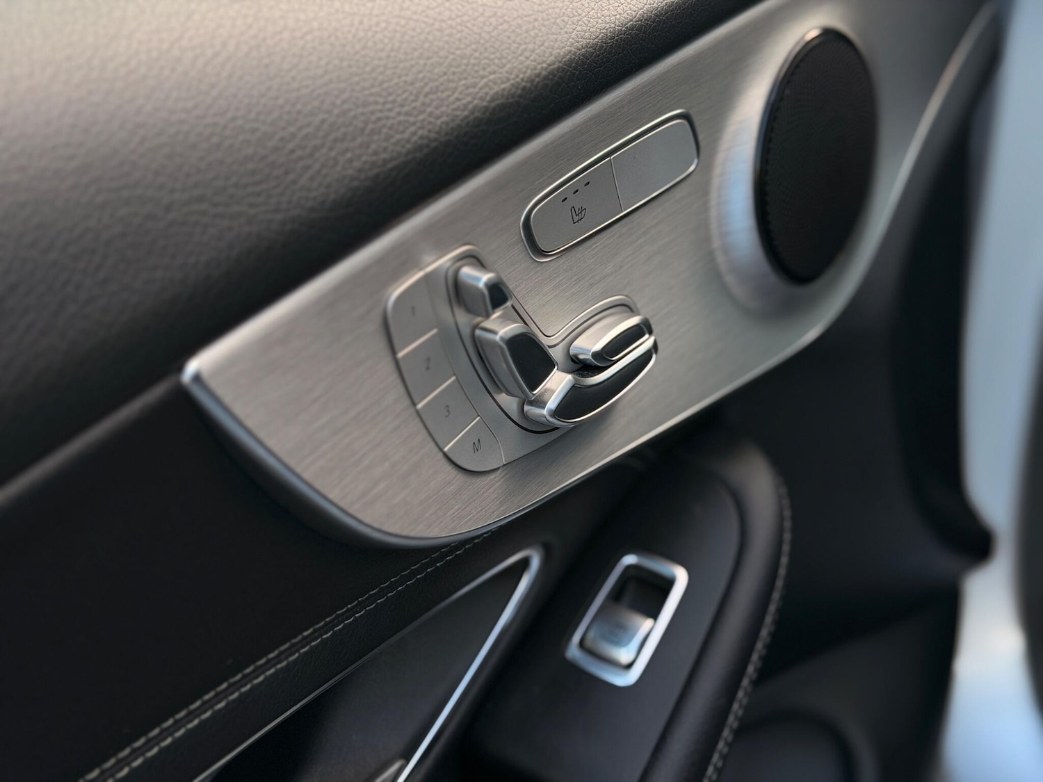 Used Mercedes-Benz C Class for sale - 77266610: Photo 24