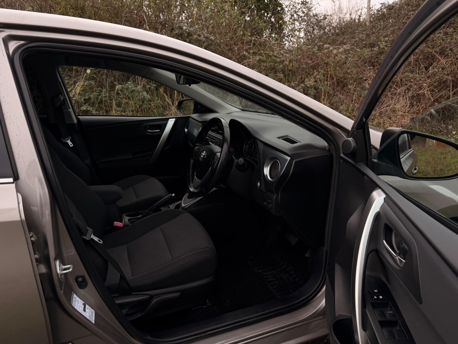 Used Toyota Auris 2014 for sale - 77637467: Photo 10