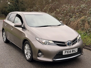 Toyota Auris feature image