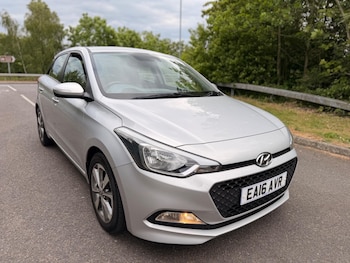 Used Hyundai i20 2015 for sale - 78573966: Photo