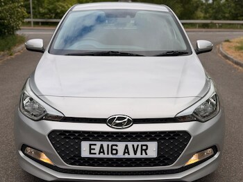 Used Hyundai i20 2015 for sale - 78573966: Photo