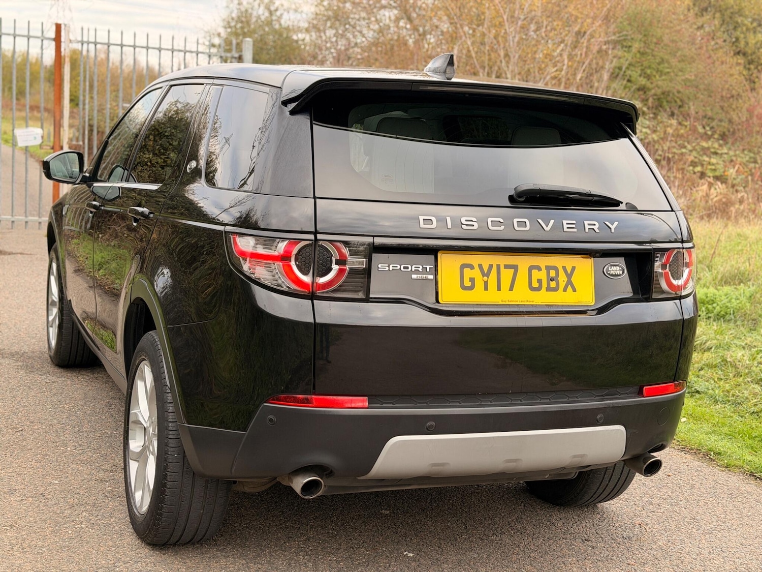 Used Land Rover Discovery Sport for sale - 76656990: Photo 29